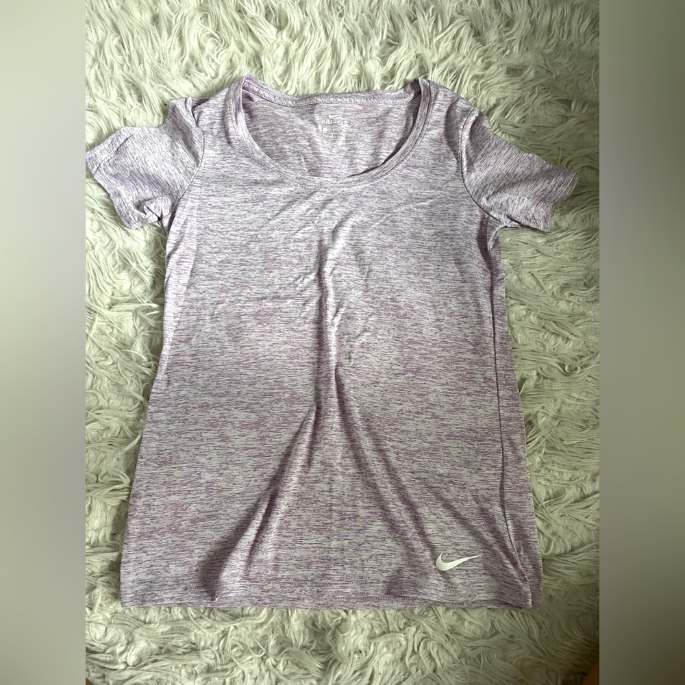 nike dri-fit short sleeve tee